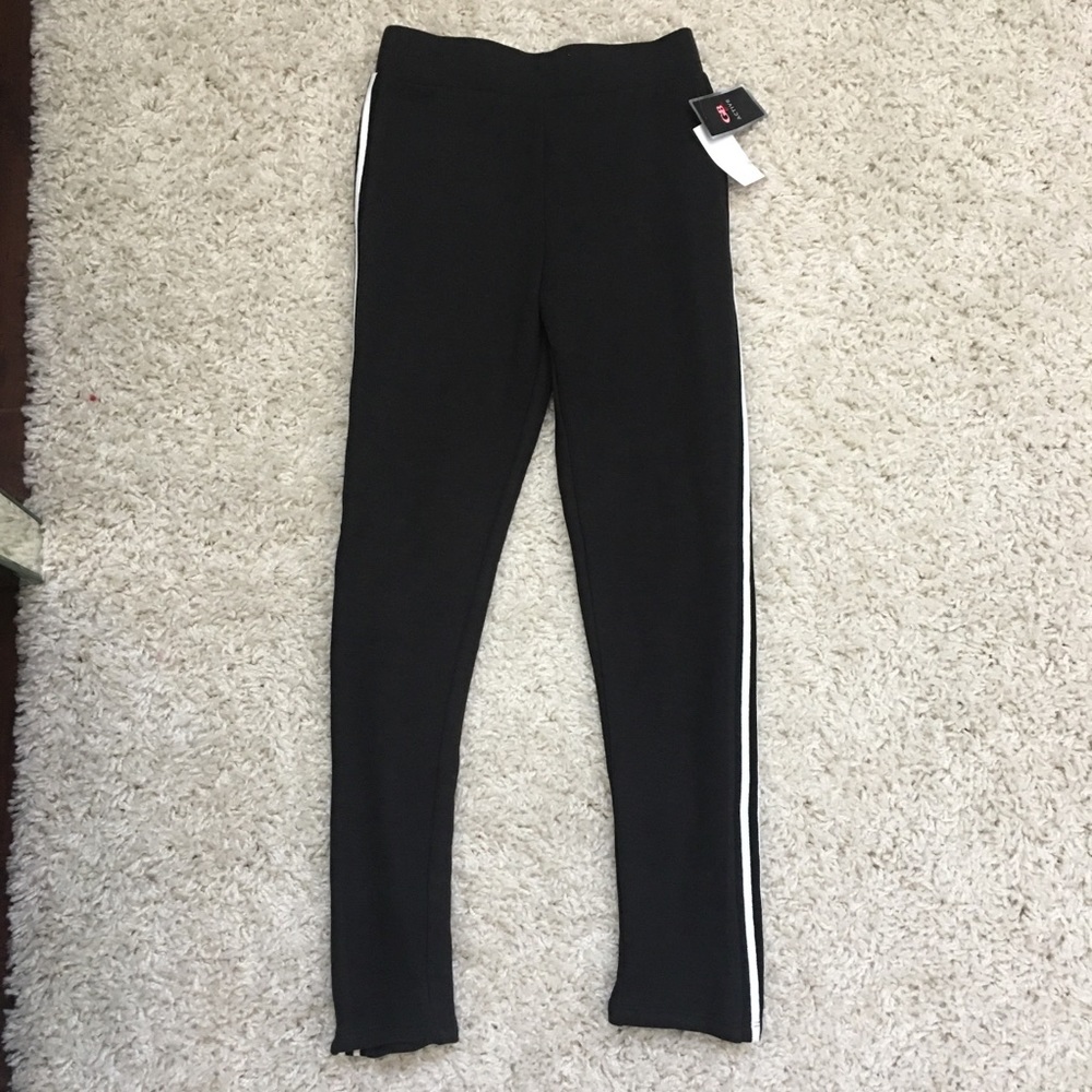 GB girls Active pants  (Size LARGE in girls)